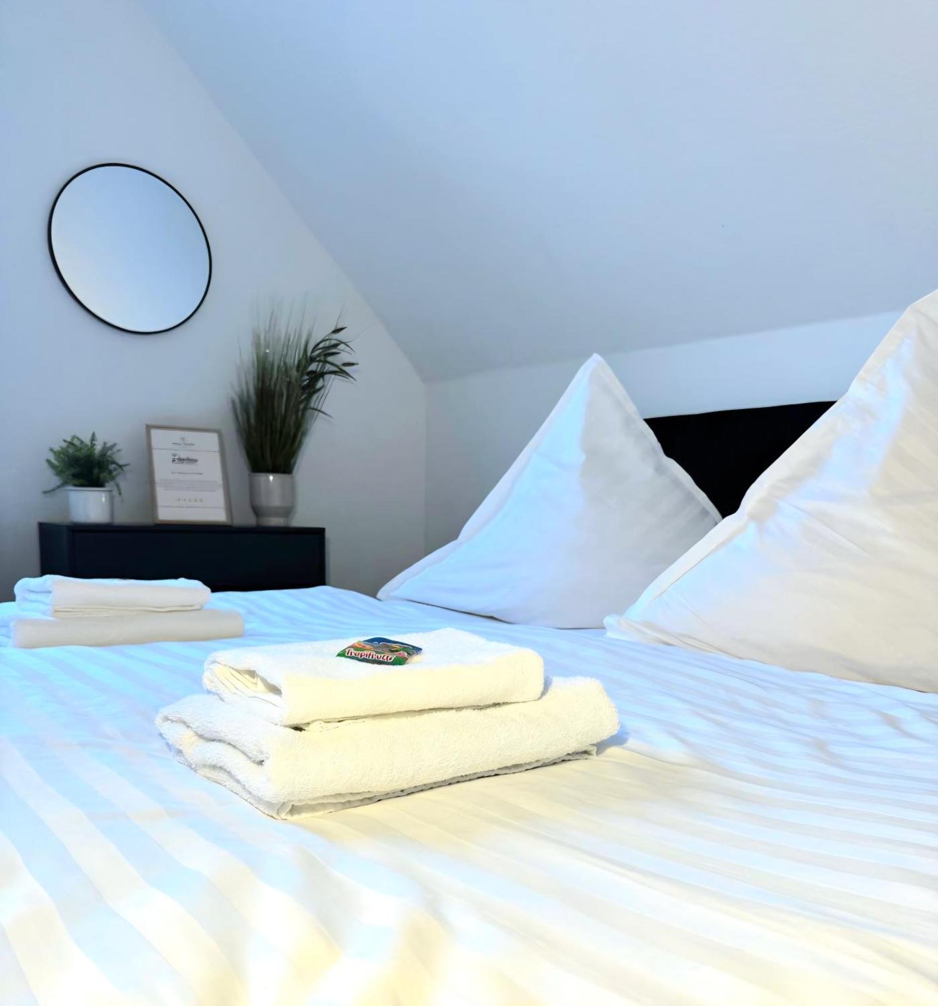 Apartment Ama Gemuetliches In - Gratis Wlan, Smart-tv - Nahe A30 & A2 - Nur 10 Min Von Herford Hiddenhausen